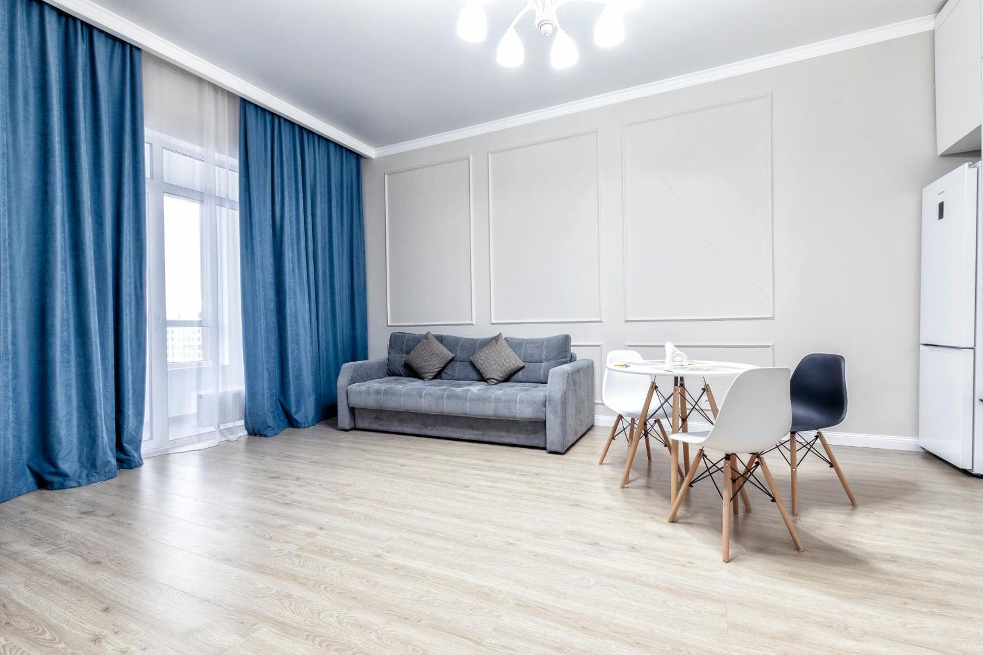 Raisson H163 шатыр Apartment *